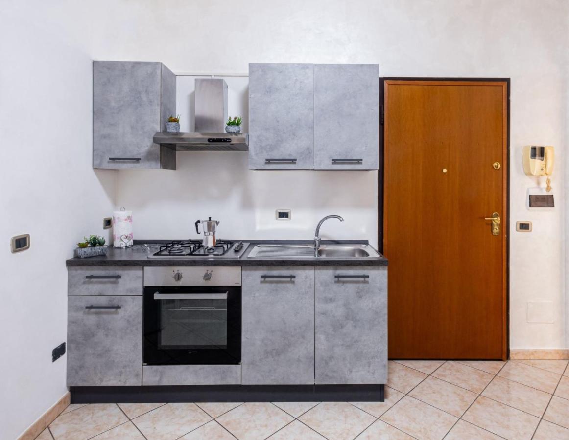 Alloggio Alfa - Central Apartment Civitavecchia Ngoại thất bức ảnh